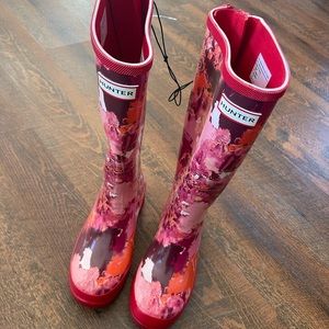 Woman’s hunter boots
